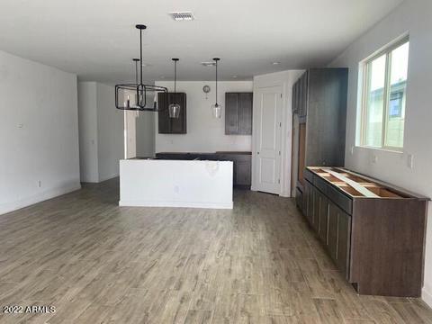 9821 E Satellite Dr, Mesa, AZ 85212 photo 2