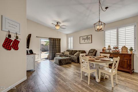 4207 E Rainbow Dr, Gilbert, AZ 85297 photo 9