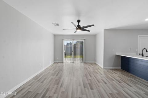 3015 E Corrine Dr, Phoenix, AZ 85032 photo 4