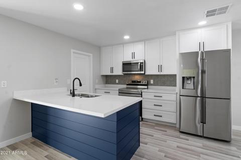 3015 E Corrine Dr, Phoenix, AZ 85032 photo 7