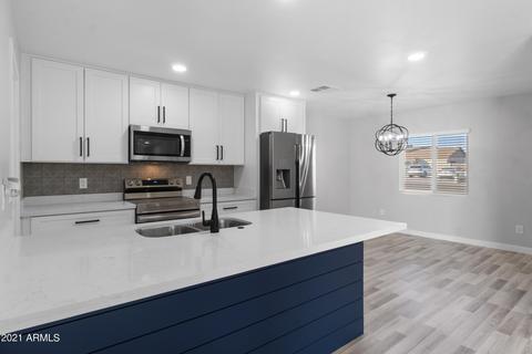 3015 E Corrine Dr, Phoenix, AZ 85032 photo 6