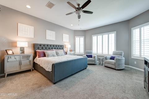1076 E Knightsbridge Way, Gilbert, AZ 85297 photo 12