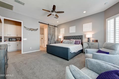 1076 E Knightsbridge Way, Gilbert, AZ 85297 photo 14