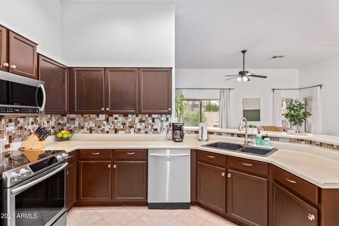 943 S Oak St, Gilbert, AZ 85233 photo 11