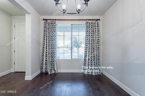 3629 E Branham Ln, Phoenix, AZ 85042 photo 2