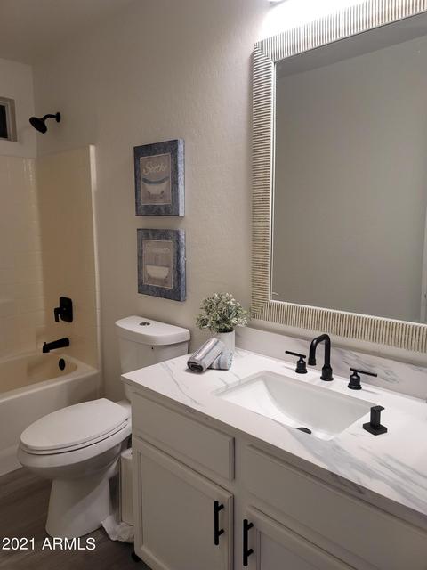 3219 E Kerry Ln, Phoenix, AZ 85050 photo 25