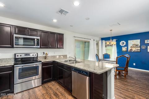 6911 E Peralta Cir, Mesa, AZ 85212 photo 2