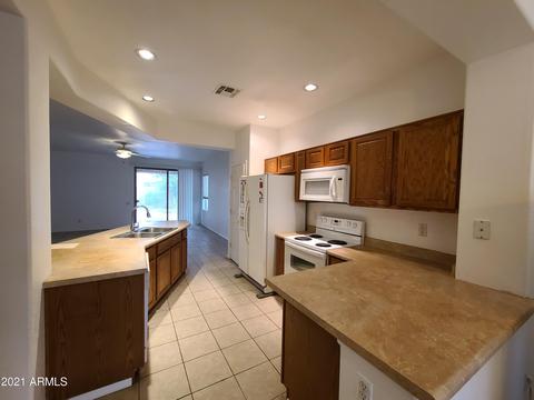 9238 W Berkeley Rd, Phoenix, AZ 85037 photo 5
