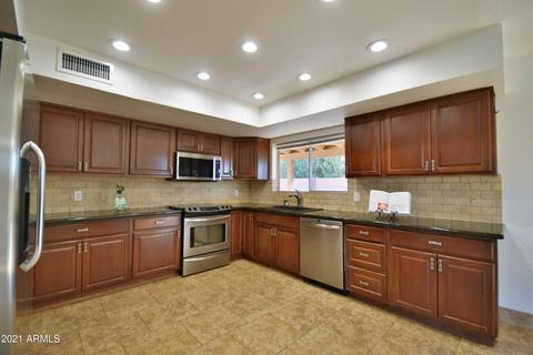 3843 E Aster Dr, Phoenix, AZ 85032 photo 8