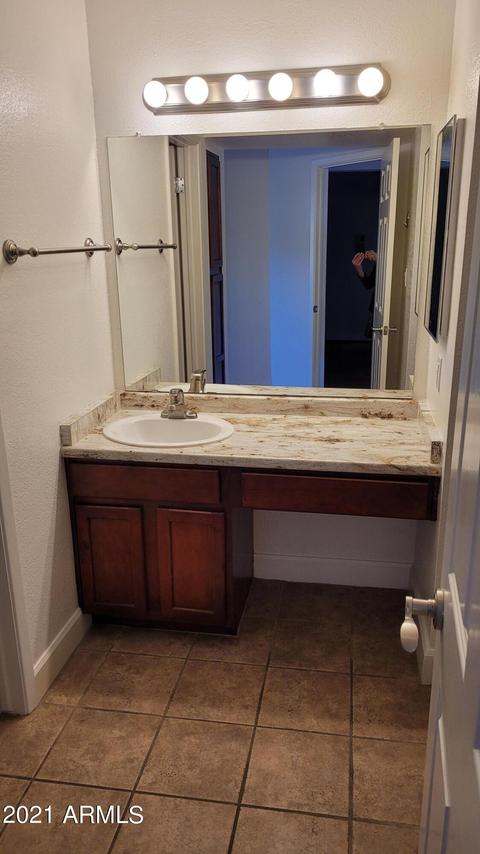 3825 E Camelback Rd #287, Phoenix, AZ 85018 photo 4