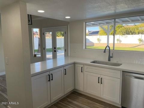 4326 E Whitney Ln, Phoenix, AZ 85032 photo 6