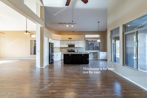 4048 E Breckenridge Way, Gilbert, AZ 85234 photo 9