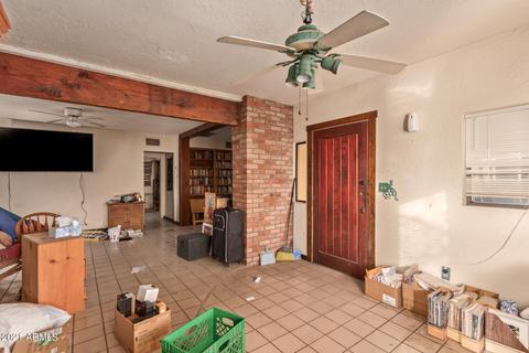 2232 E Desert Ln, Phoenix, AZ 85042 photo 5