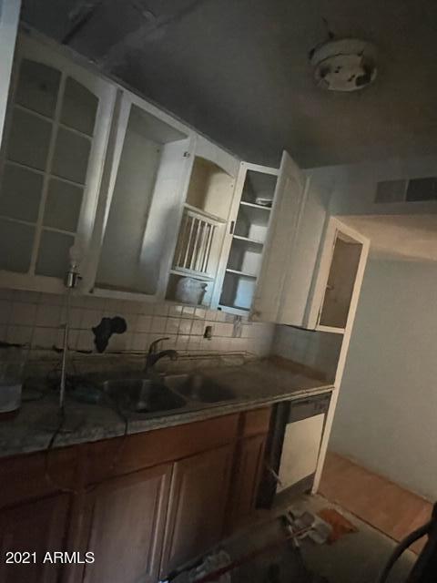 2222 E Roeser Rd, Phoenix, AZ 85040 photo 6