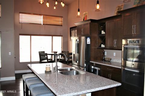 1545 E Black Diamond Dr, Gilbert, AZ 85296 photo 6