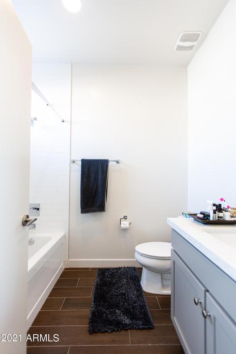 325 E Coronado Rd #12, Phoenix, AZ 85004 photo 7
