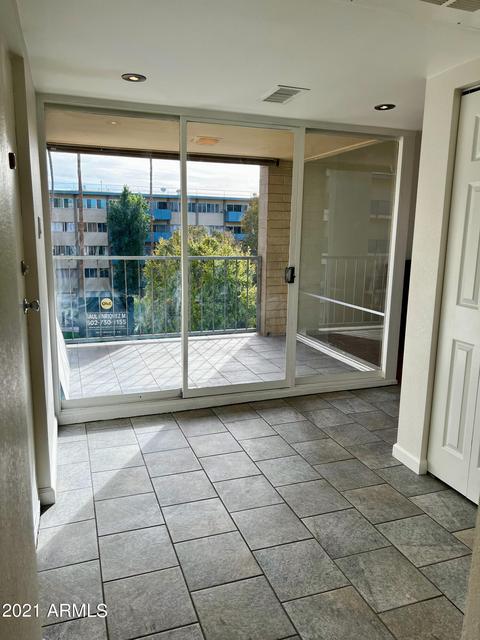 353 E Thomas Rd #C408, Phoenix, AZ 85012 photo 2