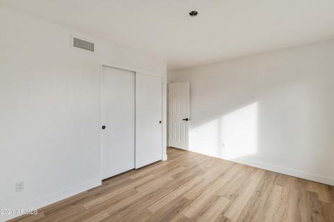 3905 E Goldfinch Gate Ln, Phoenix, AZ 85044 photo 43