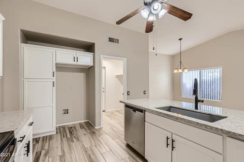 3350 E Tonto Ln, Phoenix, AZ 85050 photo 10