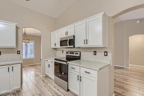 3350 E Tonto Ln, Phoenix, AZ 85050 photo 12