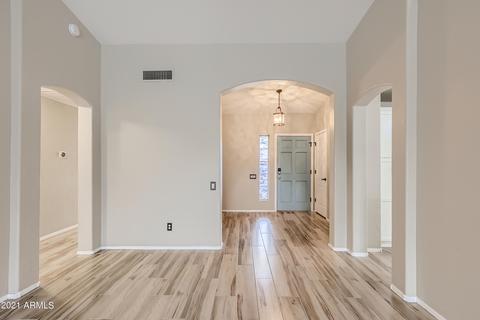 3350 E Tonto Ln, Phoenix, AZ 85050 photo 4