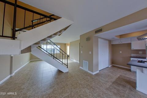 2871 E Fairmount Ave, Phoenix, AZ 85016 photo 4