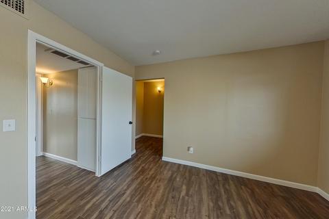 2871 E Fairmount Ave, Phoenix, AZ 85016 photo 11