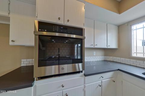 2871 E Fairmount Ave, Phoenix, AZ 85016 photo 6