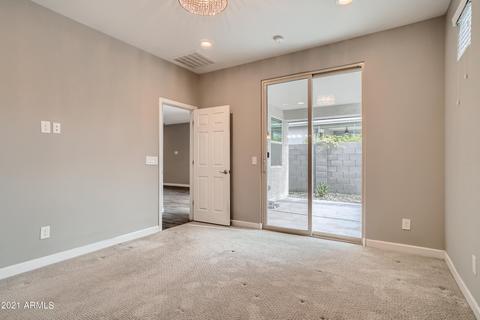 3707 E Branham Ln, Phoenix, AZ 85042 photo 15