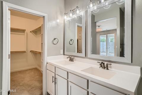 3707 E Branham Ln, Phoenix, AZ 85042 photo 16