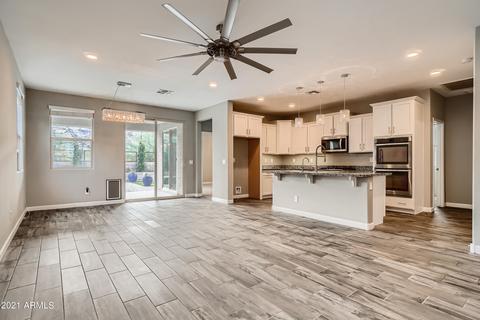 3707 E Branham Ln, Phoenix, AZ 85042 photo 7