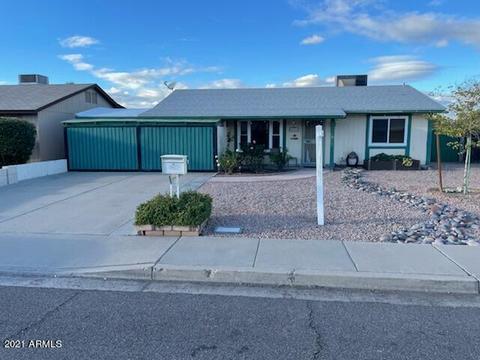 4526 E Vineyard Rd, Phoenix, AZ 85042 photo 1