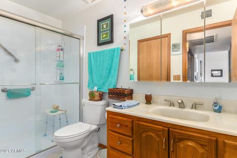 4526 E Vineyard Rd, Phoenix, AZ 85042 photo 8