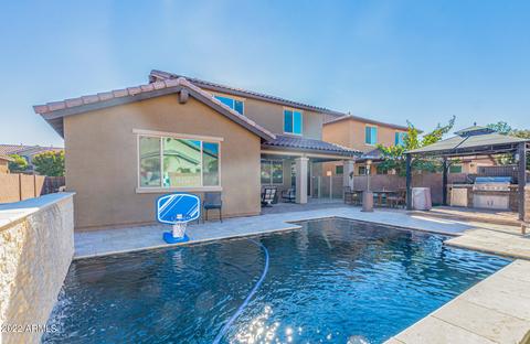 2556 E Orleans Dr, Gilbert, AZ 85298 photo 2