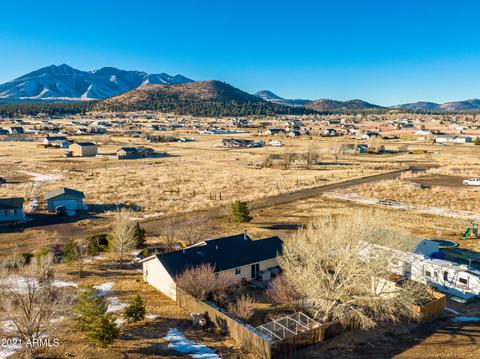 7835 E Mitchell Dr, Flagstaff, AZ 86004 photo 1