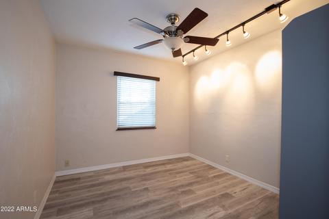 2424 E Avalon Dr, Phoenix, AZ 85016 photo 22