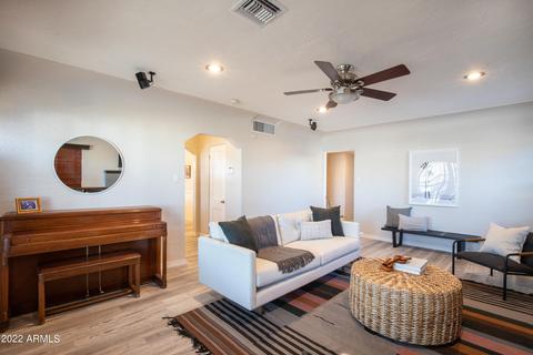 2424 E Avalon Dr, Phoenix, AZ 85016 photo 7