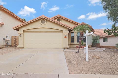 2304 E Taro Ln, Phoenix, AZ 85024 photo 8