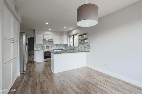 2304 E Taro Ln, Phoenix, AZ 85024 photo 17