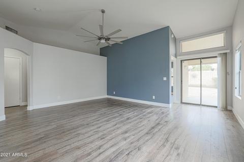2304 E Taro Ln, Phoenix, AZ 85024 photo 4