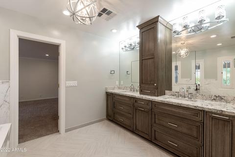 3637 E Medlock Dr, Phoenix, AZ 85018 photo 26