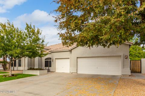 2947 S Birch Ct, Gilbert, AZ 85295 photo 2
