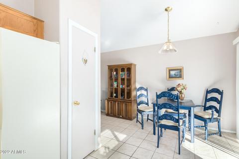 933 E Graham Ln, Apache Junction, AZ 85119 photo 14