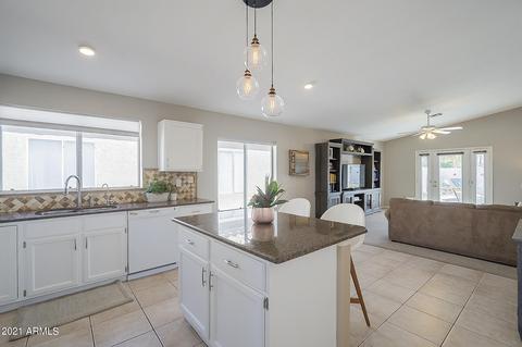 3403 E Lavey Ln, Phoenix, AZ 85032 photo 9
