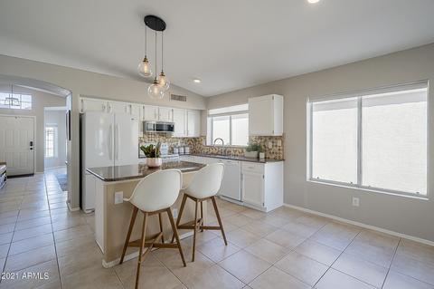 3403 E Lavey Ln, Phoenix, AZ 85032 photo 12