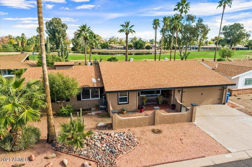 611 S Edgewater Dr, Mesa, AZ 85208 35 Photos MLS