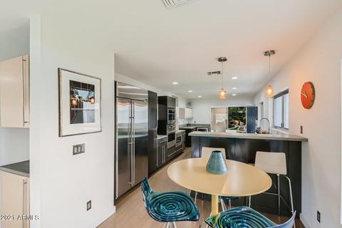 1912 E Berridge Ln, Phoenix, AZ 85016 photo 9