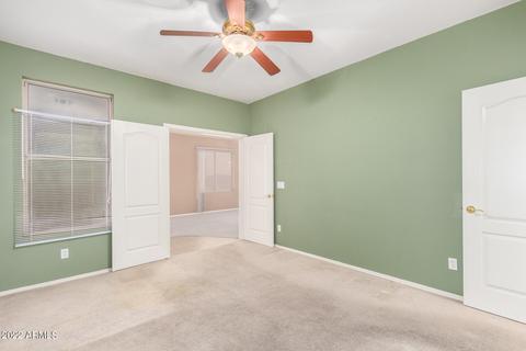 977 E San Tan Dr, Gilbert, AZ 85296 photo 8