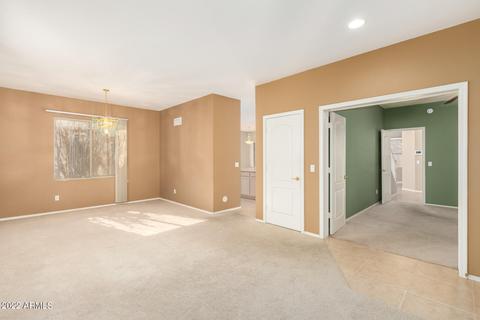 977 E San Tan Dr, Gilbert, AZ 85296 photo 5