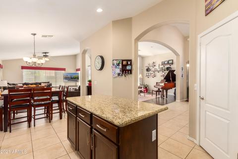 3721 E Utopia Rd, Phoenix, AZ 85050 photo 13
